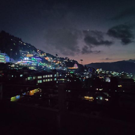 Hotel Pitstop Darjeeling - Excellent Service Recommended & Couple Friendly Buitenkant foto