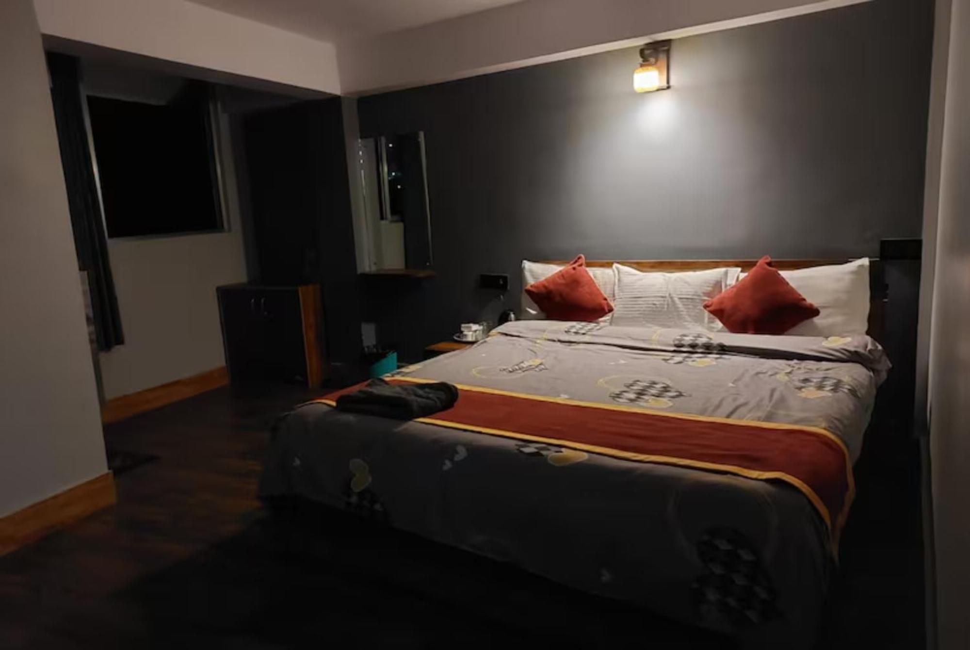 Hotel Pitstop Darjeeling - Excellent Service Recommended & Couple Friendly Buitenkant foto