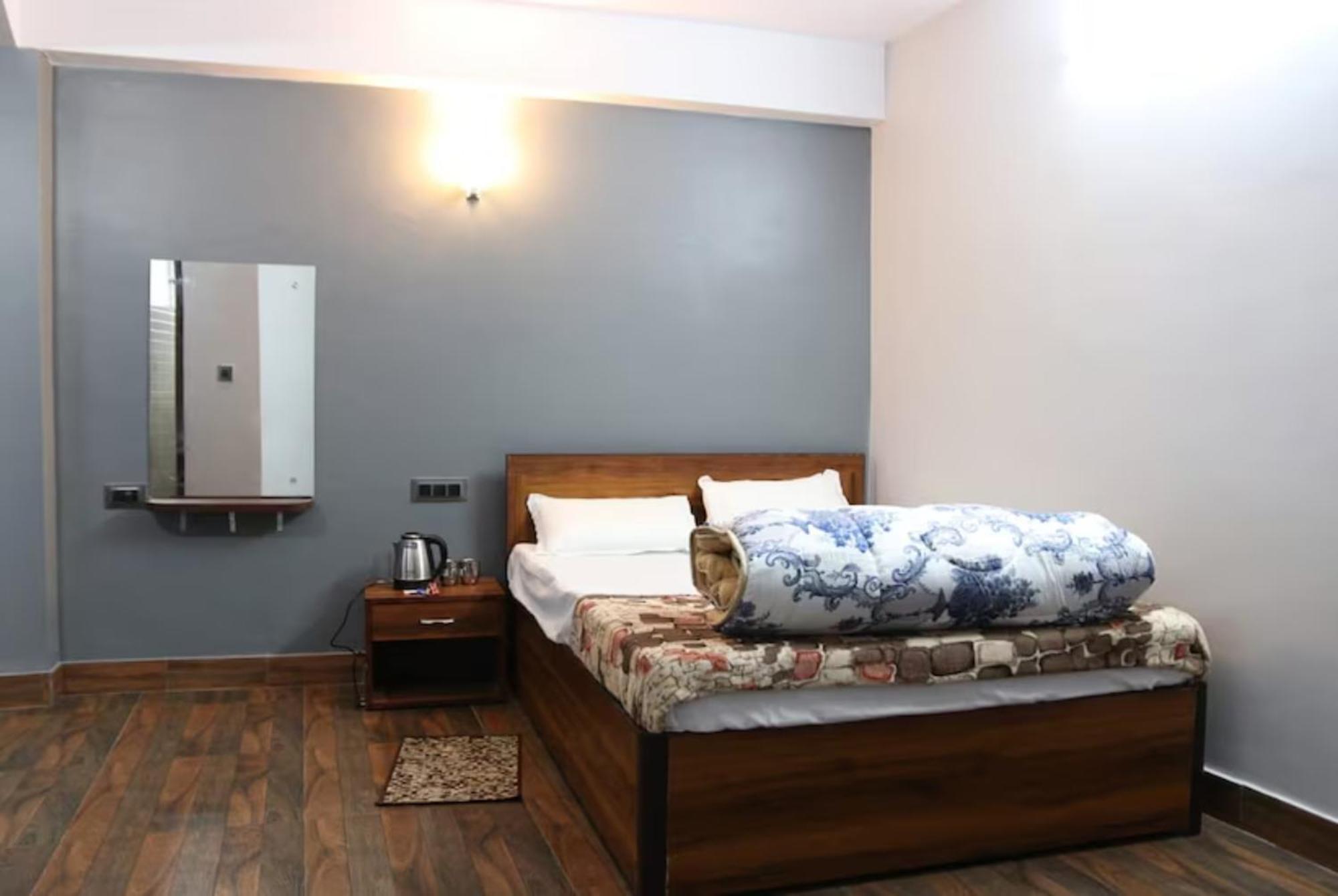 Hotel Pitstop Darjeeling - Excellent Service Recommended & Couple Friendly Buitenkant foto